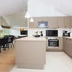 Luxury Retreat In Romo - By Traum 別荘 *